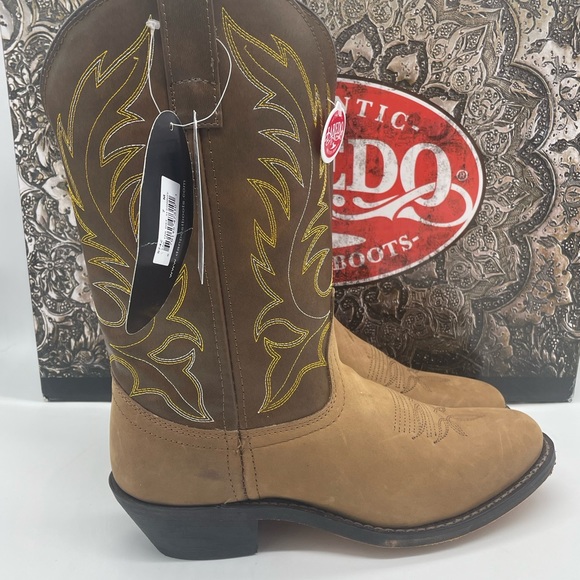 LAREDO Ladies Kadi Distressed Brown Cowboy Boots 5742 Western - Picture 4 of 16